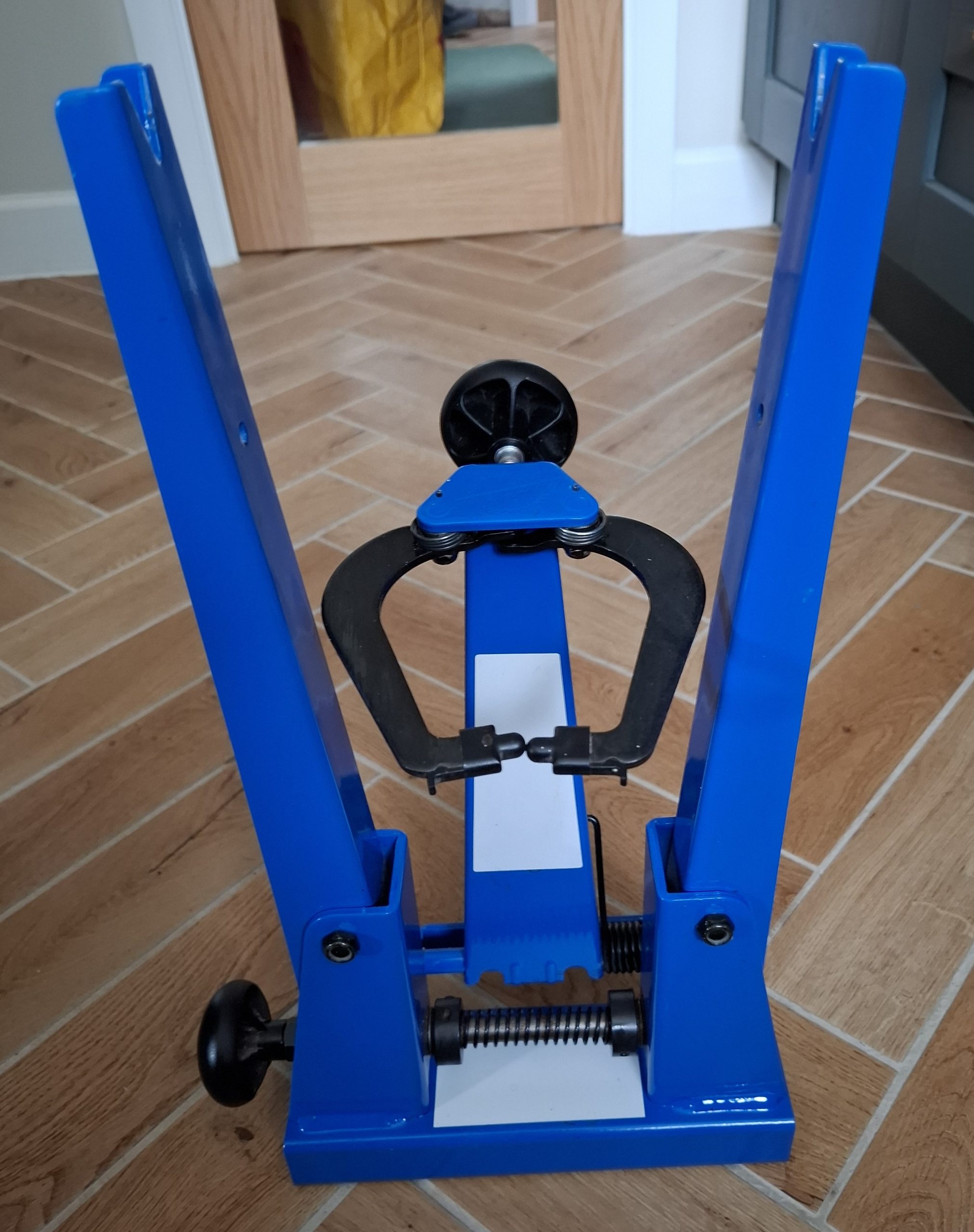 Park Tool TS 2.2 truing stand