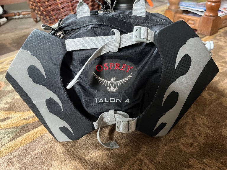 Osprey Talon 4 hip pack.