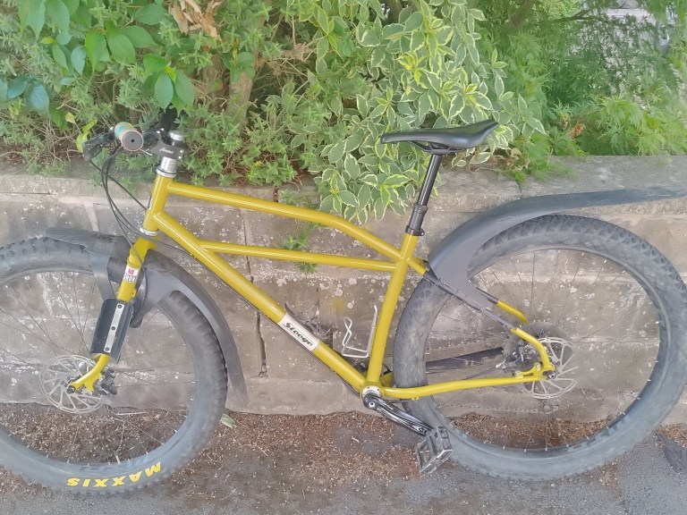 Stooge Dirtbomb and 29+ tyre hoard