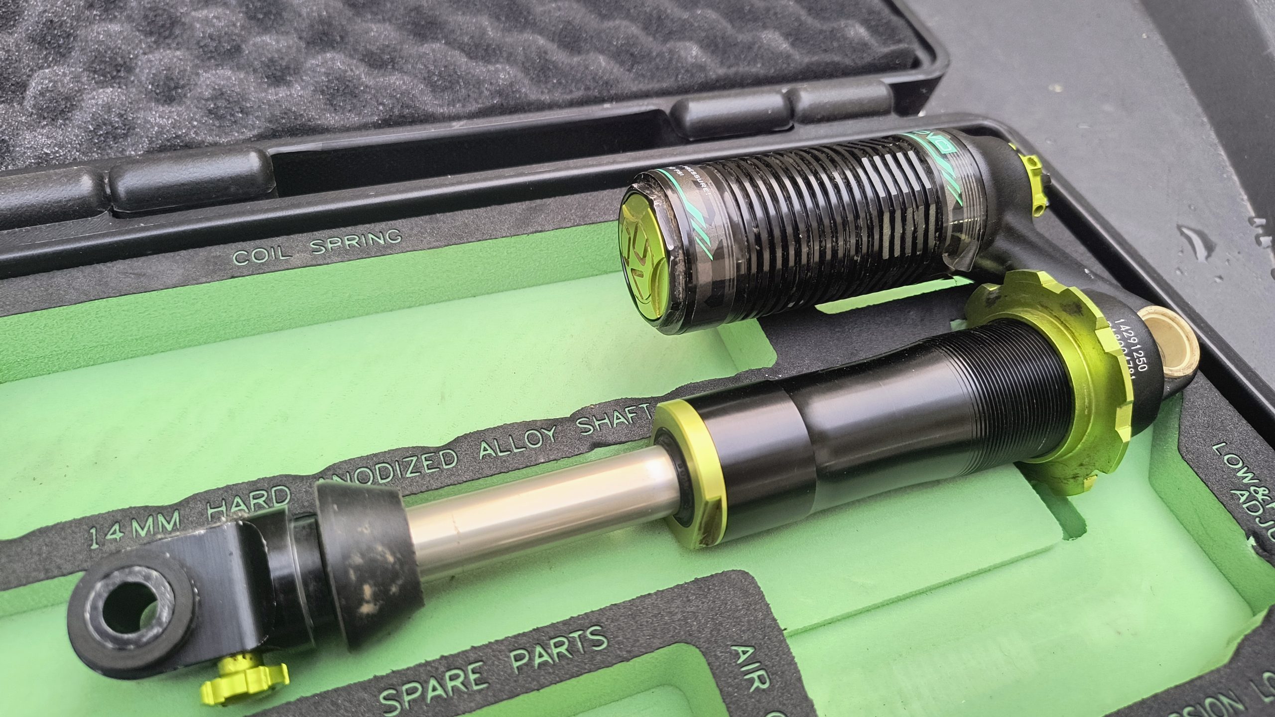 DVO Jade 216x63mm  coil shock