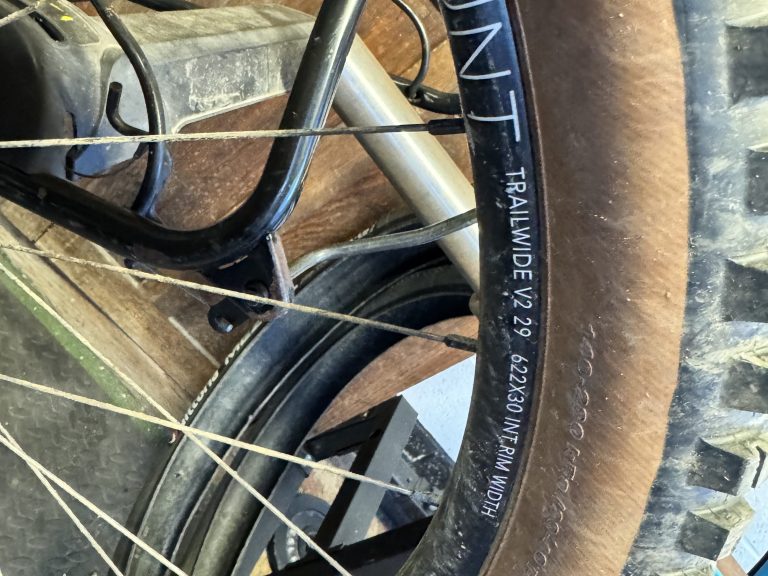 Hunt trail wide wheelset