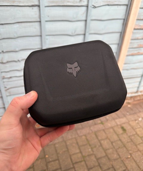 Clearout – Mallet DH, Pureview, B-Rage, Garmin, One Up V3