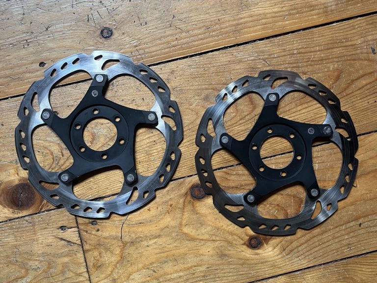 Rotors, carbon bottle cage