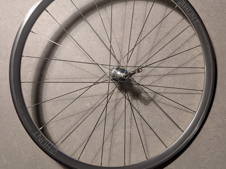 Hunt Sprint Aero Wide Clincher Wheelset – Silver Alloy – Tubeless Ready