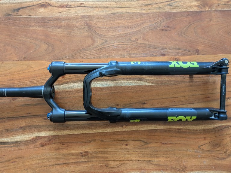 Fox 34, boost, 150mm travel – NEEDS REBUILD