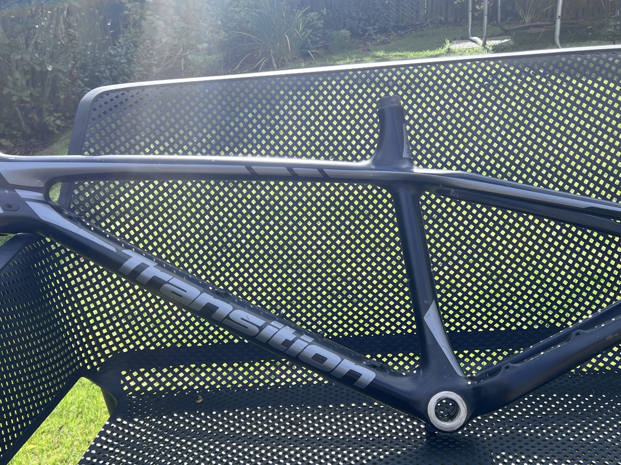 Transition throttle frame size large