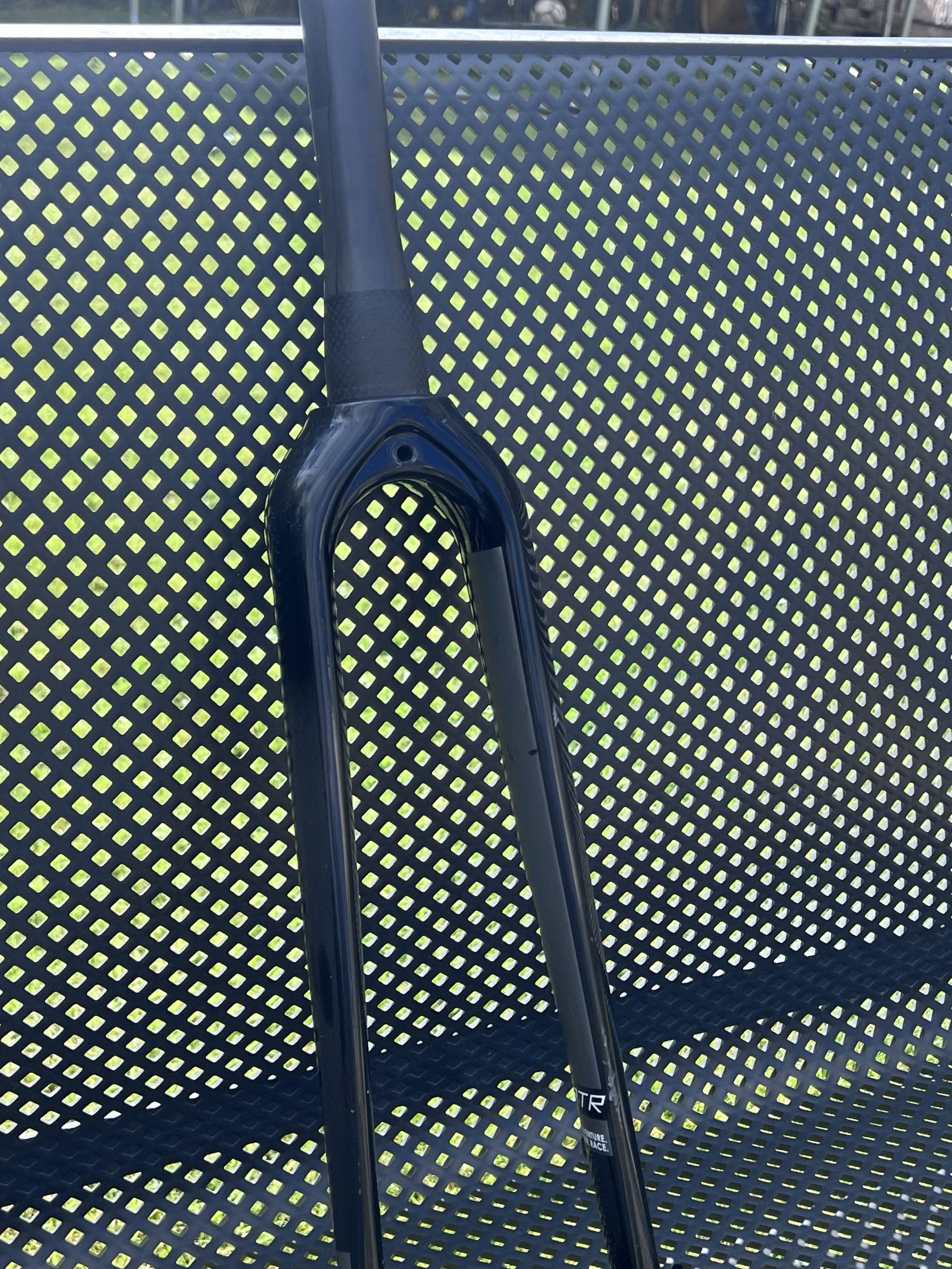 Kinesis ATR carbon straight blade fork