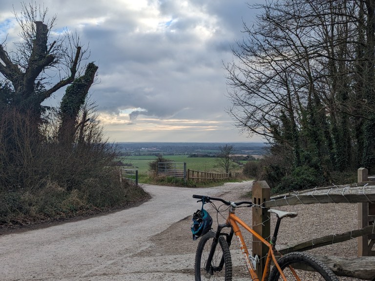 On One Scandal, wheels and forks