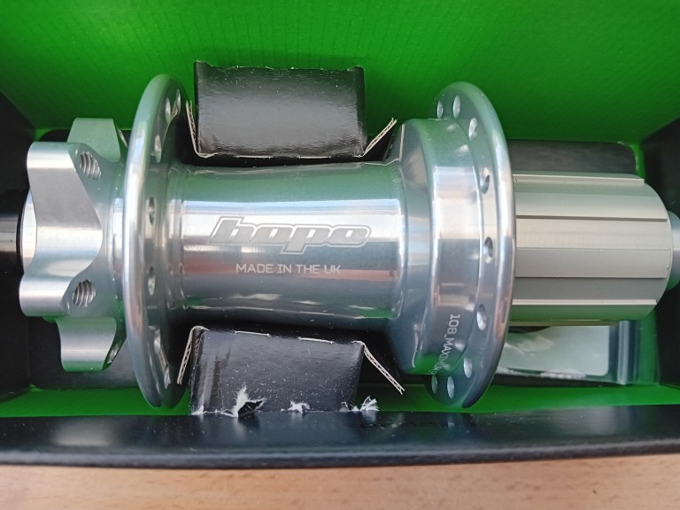 Hope pro 5 boost 148×12 ,HG