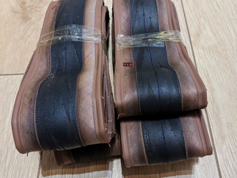 NEW Pair Schwalbe Pro One TLE Addix 28mm Tyres