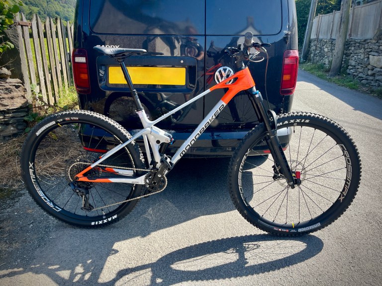 Mondraker Raze Carbon R – Perfect UK Trail Bike