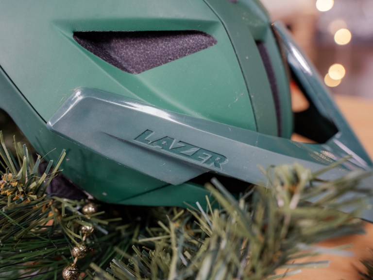 MegaSack Day 5: With this Lazer Impala KinetiCore helmet worth £200!