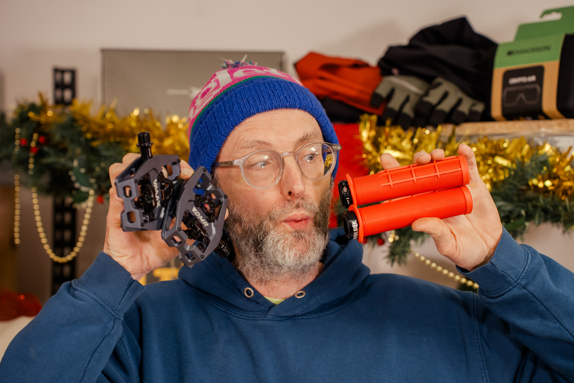 MegaSack Day 11: Win DMR VMax pedals & Gridlock grips worth £128!