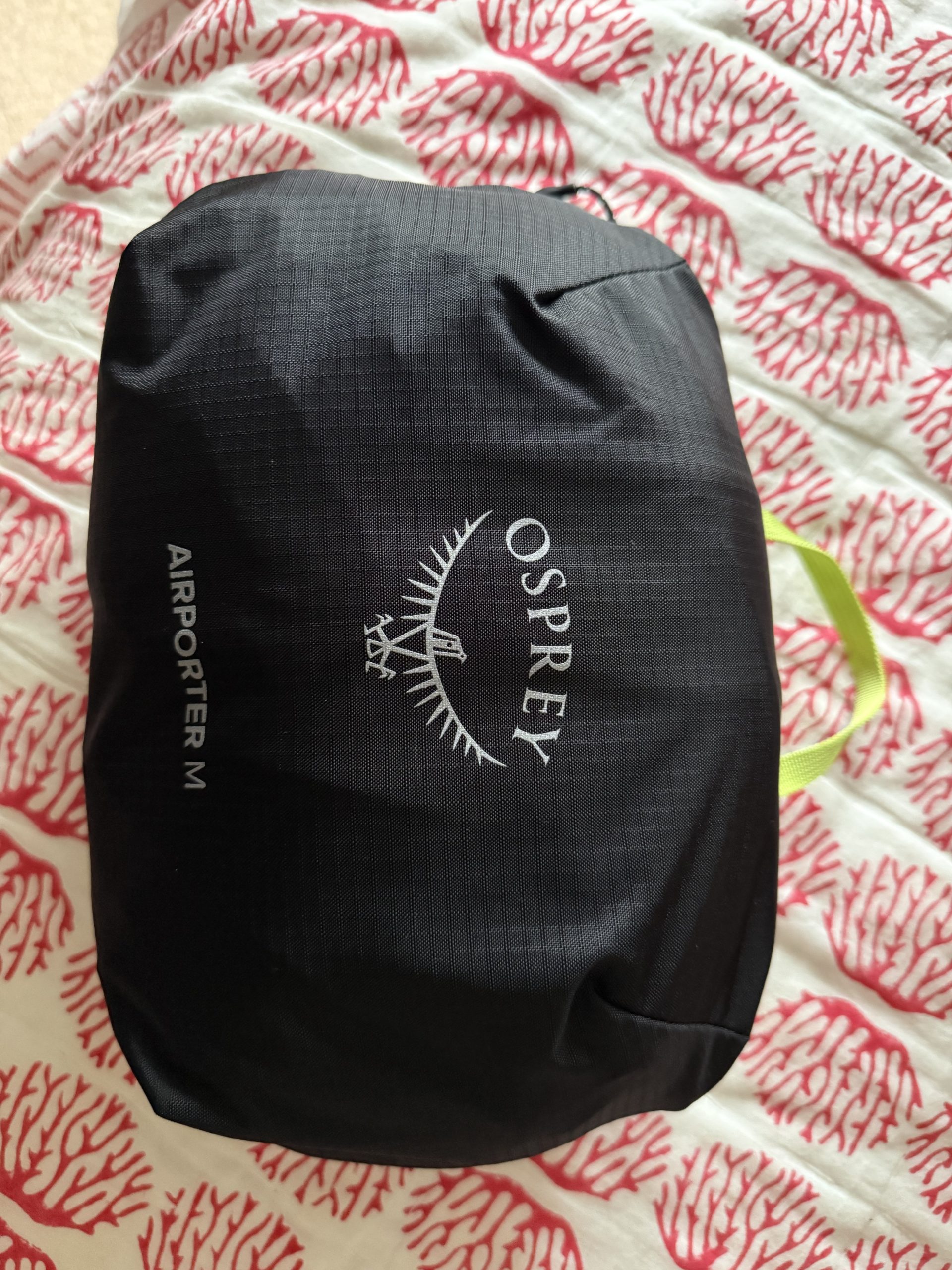New Osprey Airporter ruck sack travel cover.