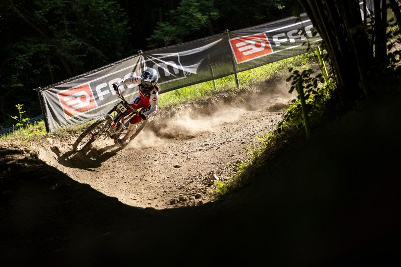Loudenvielle-Peyragudes DH World Series Rd2 results, report and highlights vids