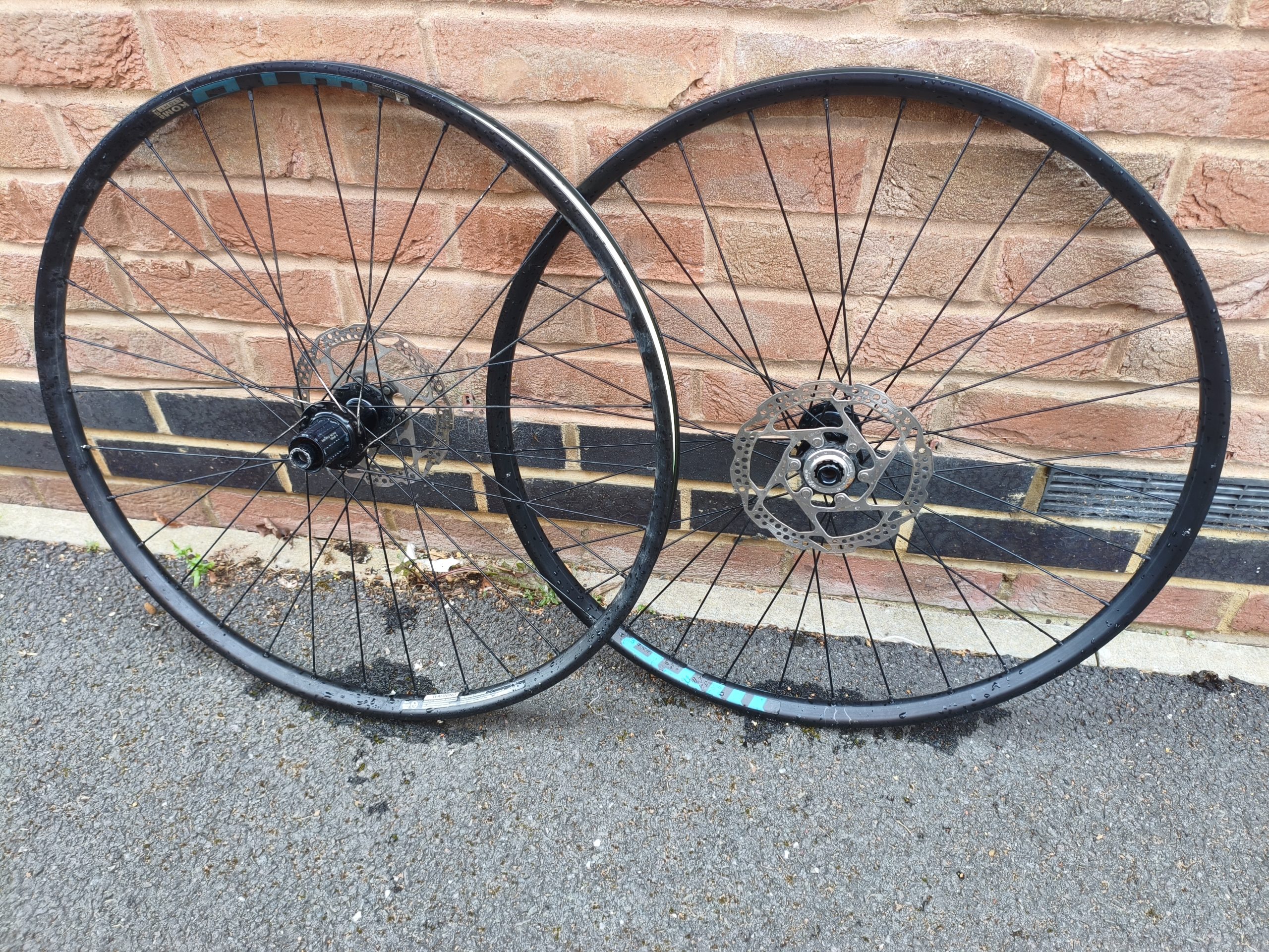 650b gravel wheelset