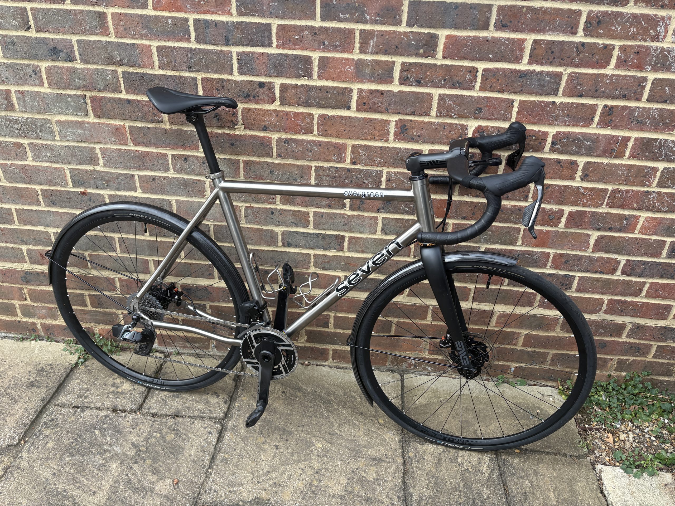 FURTHER PRICE REDUCTION AND PICTURES Seven Cycles Axiom/Evergreen 57.5cm