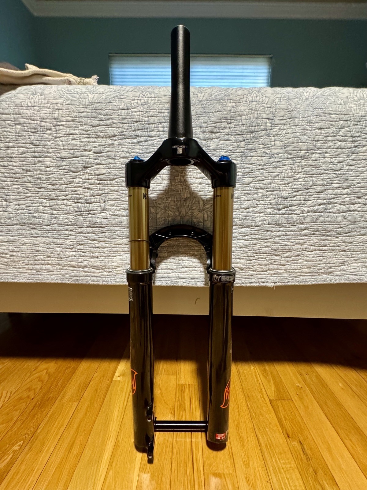 FOX 34 Float Factory FIT4 Tapered Fork 29” 130mm Kashima Boost 44mm offset.