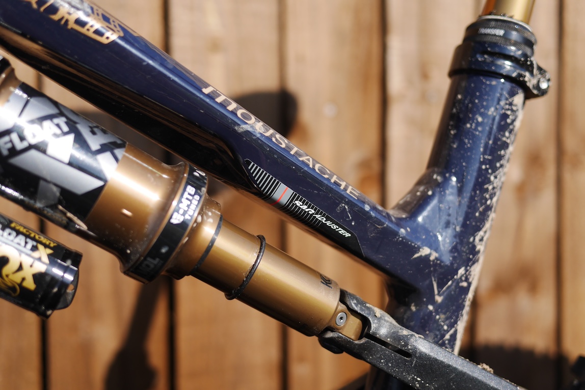 Moustache Game 160.9 electric mountain bike