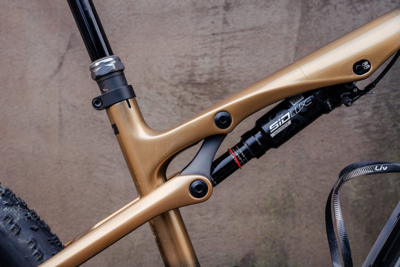 liv pique advanced sl-0