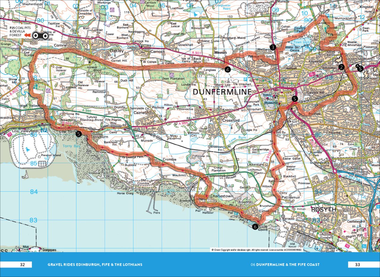 Map of Dunfermline and surrounding areas in Fife, showing various routes including gravel rides, landmarks, and terrain features.