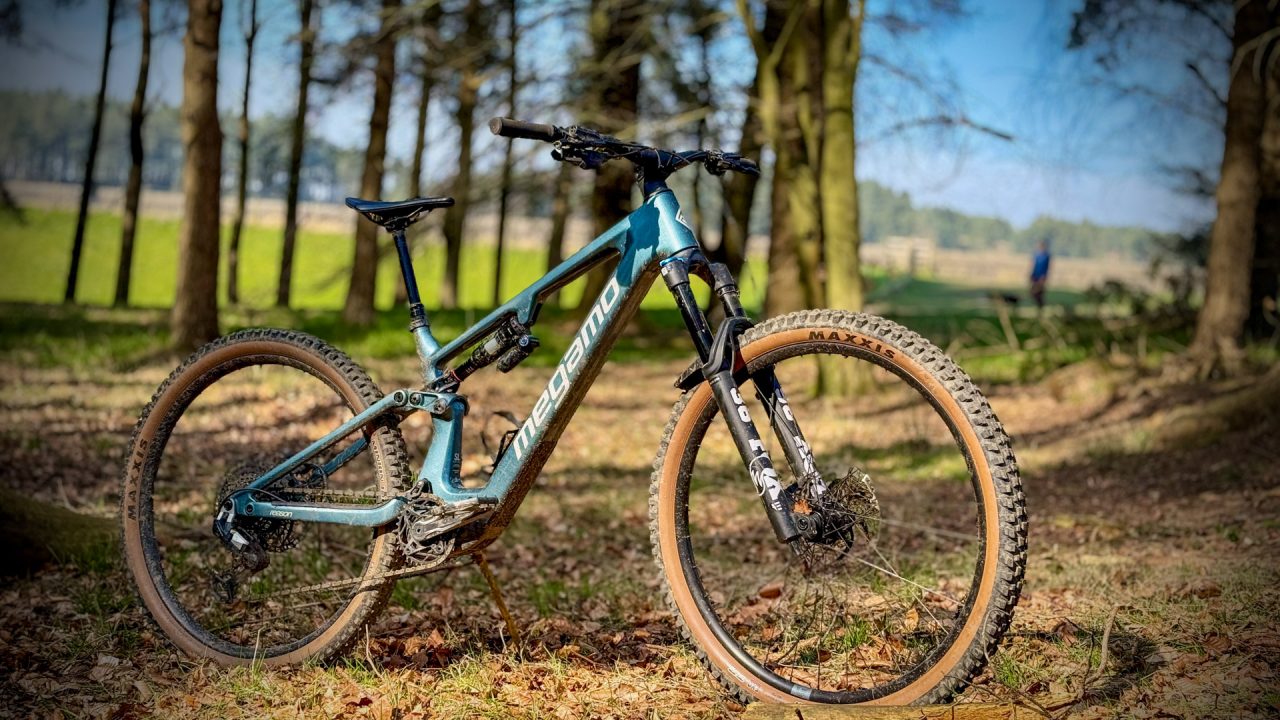 Megamo Reason Avinox motor 2026