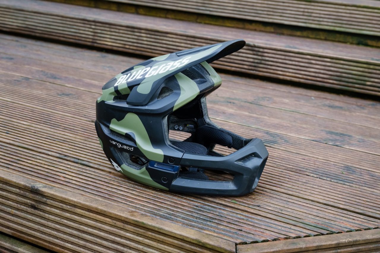 bluegrass vanguard core mips helmet