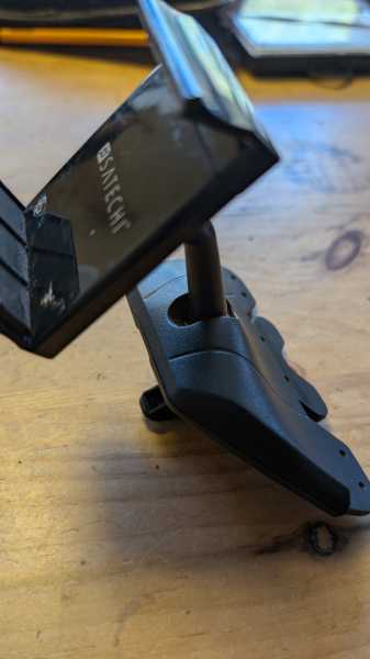 PXL 20251028 100159307