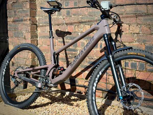 2026-03-27 Santa Cruz Tallboy new wheels 00002.jpeg