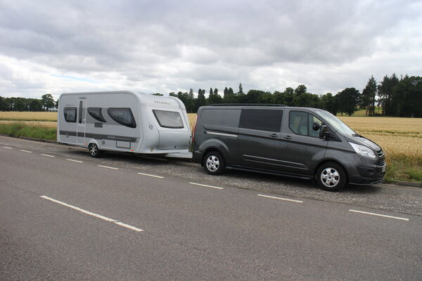 2020-08-01 Hobby caravan - exterior 00002.JPG